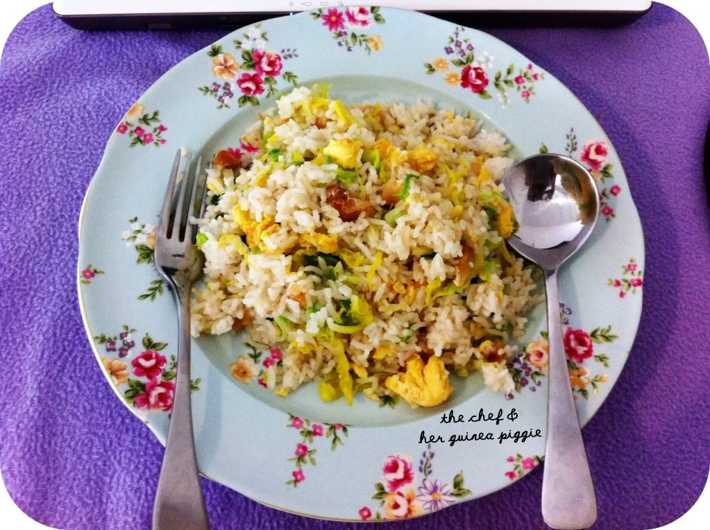 the chef and her guinea piggie ♥ Fried Rice with Salted Fish, Fluffy